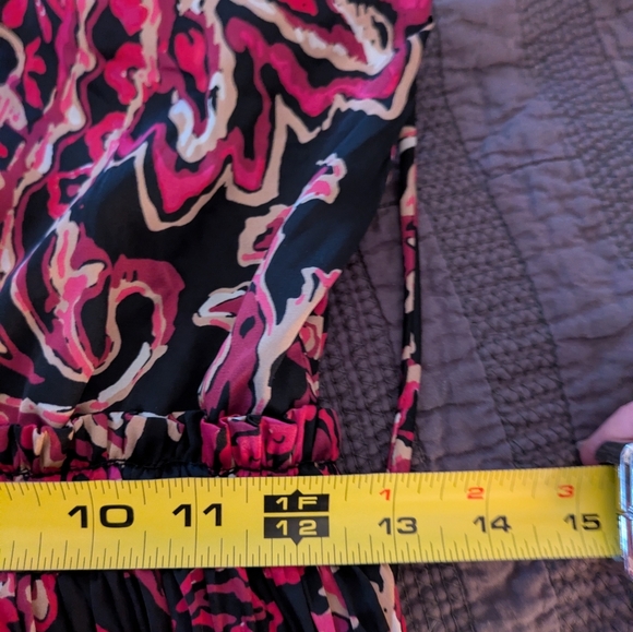 Nicole Miller Black and Pink Halter Smocked Dress S NWT - Picture 9 of 11